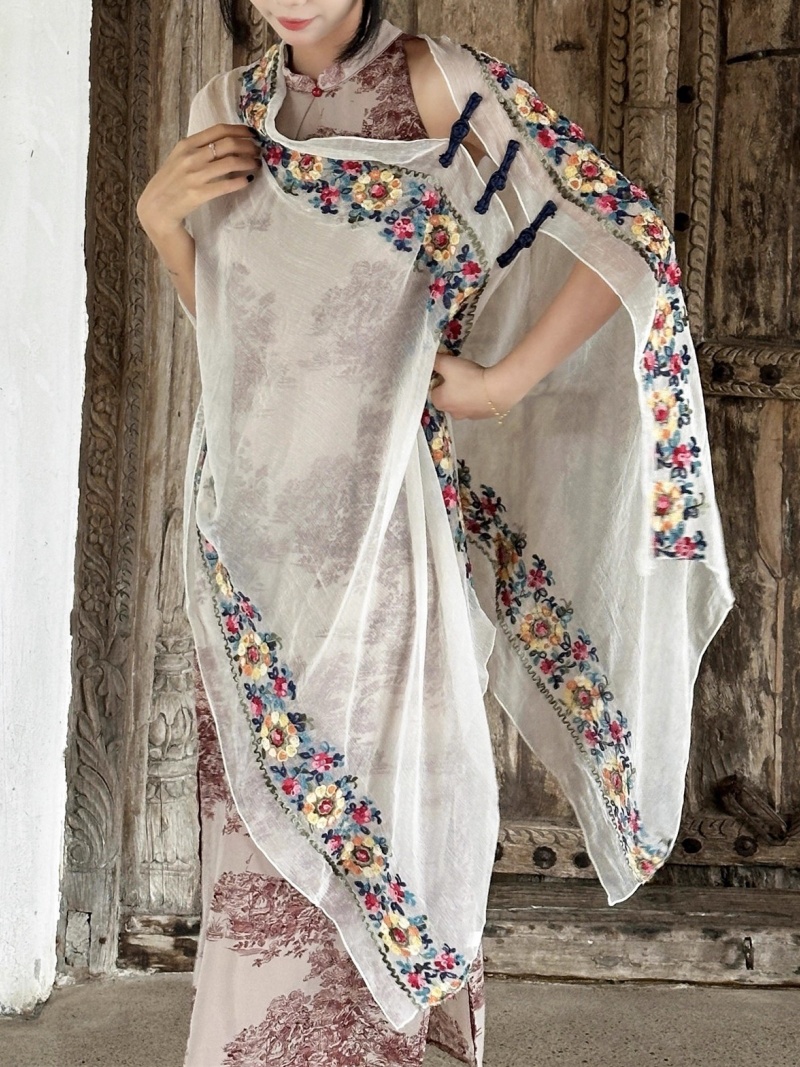 2025 Estate Nuovo Fiore Ricamo - Ethnic Fashion Photography recensione e prezzo