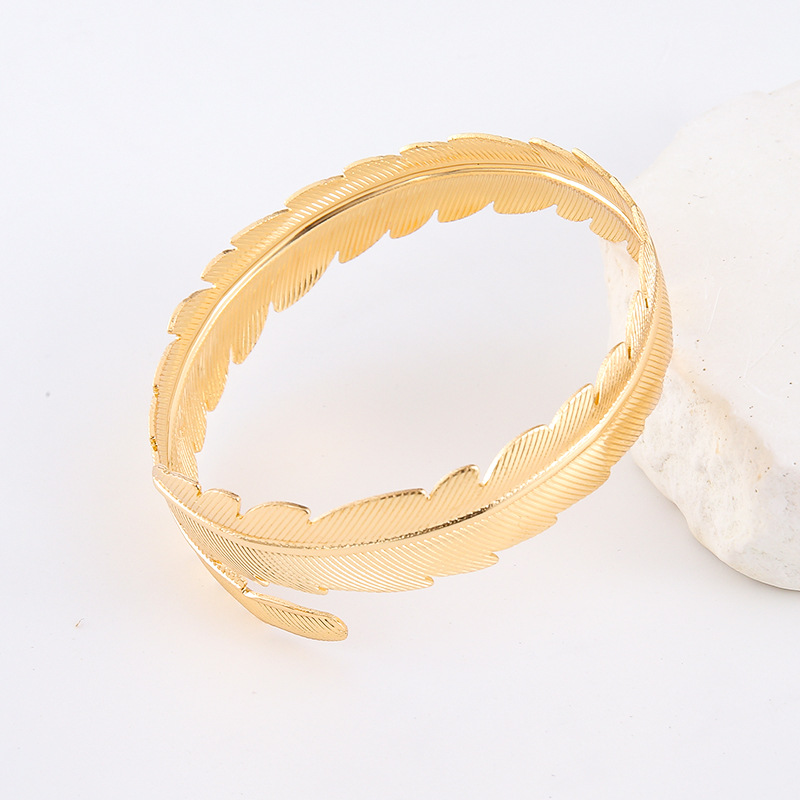 Bracciale da Donna in Stile Et - Ethnic Fashion Photography recensione e prezzo