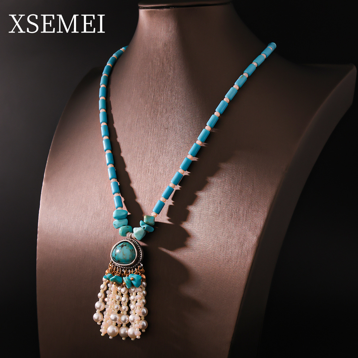 Gioielli Statement con Catena  - Ethnic Fashion Photography recensione e prezzo