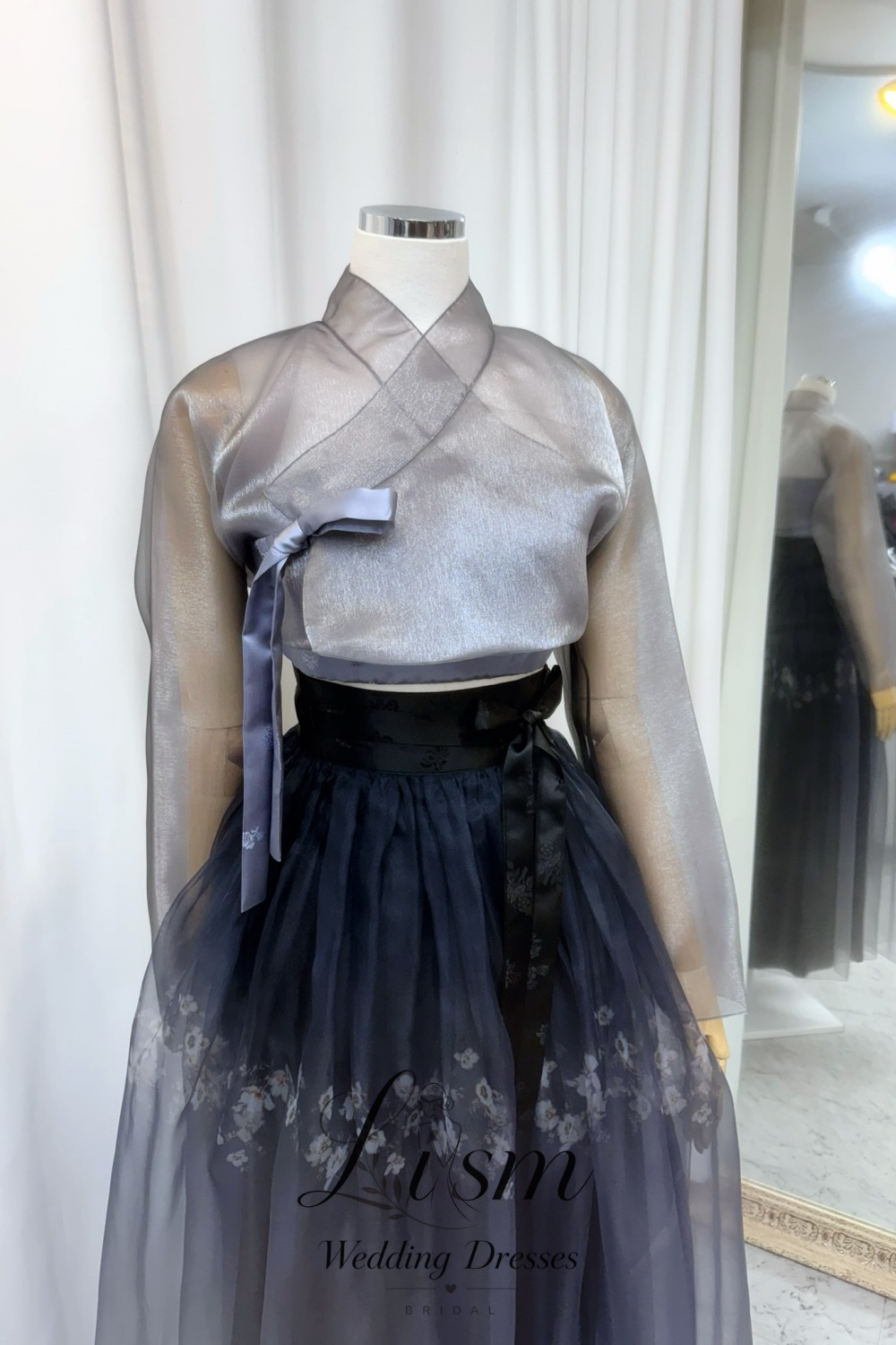 Lism, completo da due pezzi in - Hanbok Modern Set recensione e prezzo